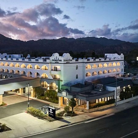 Doubletree By Hilton Chatsworth Los Angeles Bagian luar foto