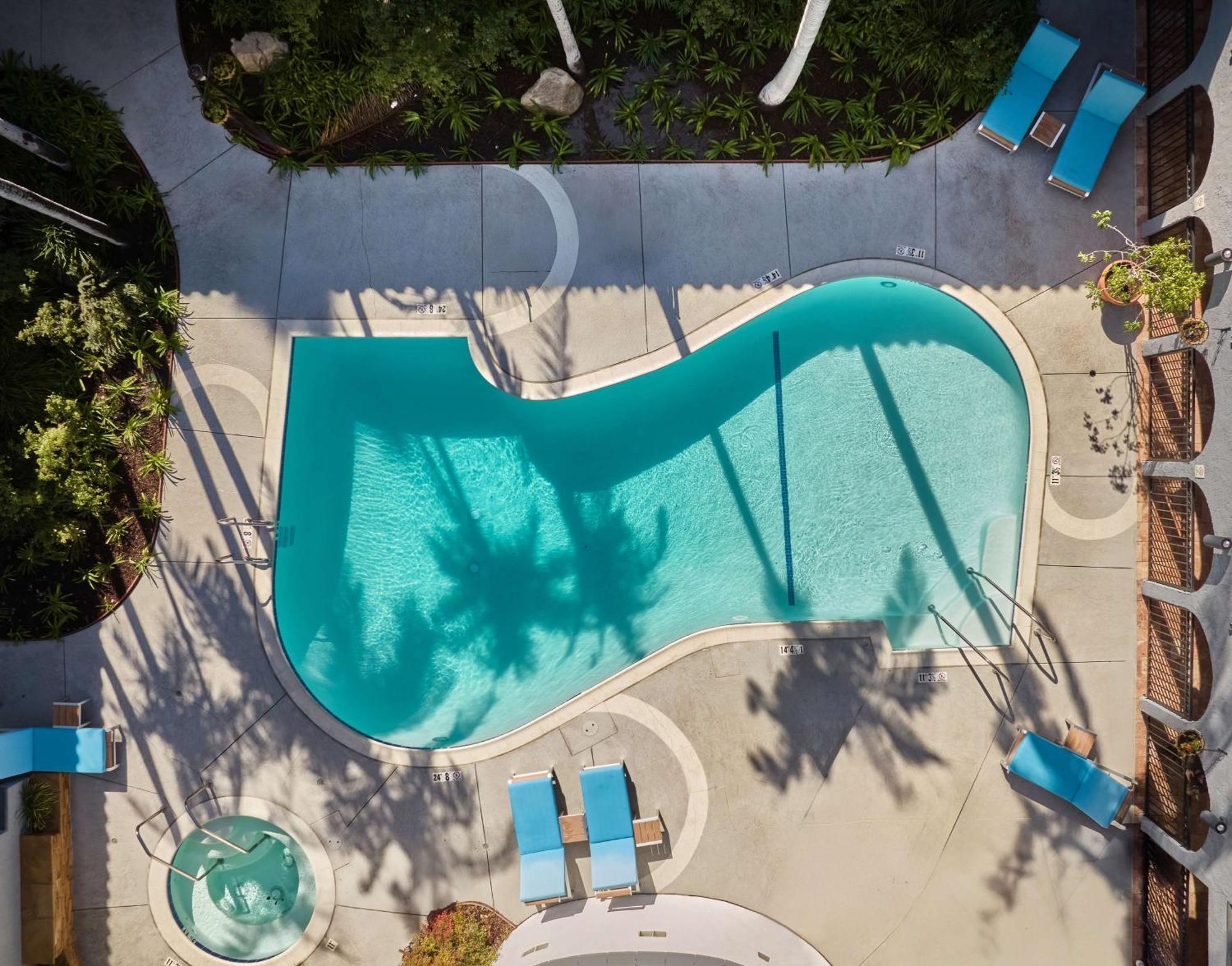 Doubletree By Hilton Chatsworth Los Angeles Bagian luar foto