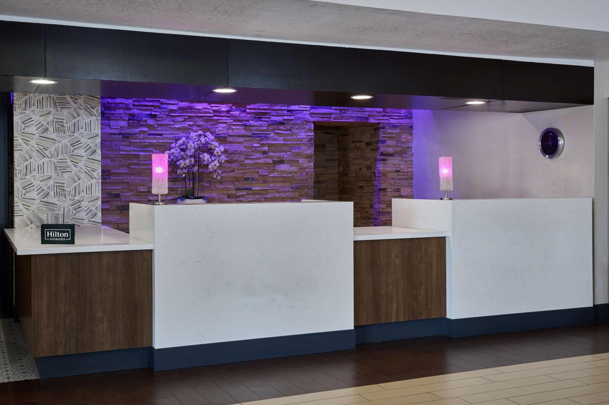 Doubletree By Hilton Chatsworth Los Angeles Bagian luar foto